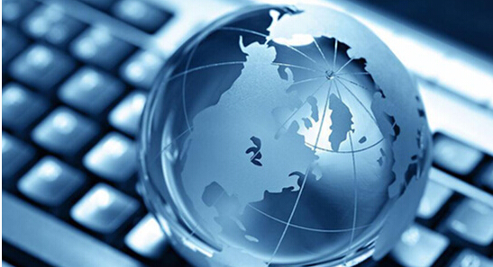 一个中小型企业，实施ERP，在建立实施时应当关注哪些问题，并如