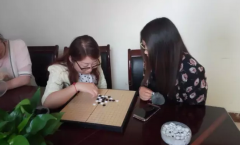 假期尽兴玩，工作拼命干，专注外贸软件！