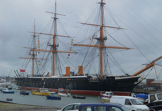 超10000万个集装箱面临被拍卖